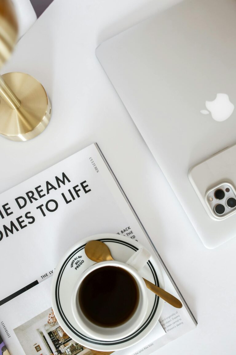 side hustles for women 2025